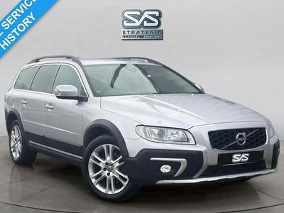 Used Volvo XC70 SE Lux 220 HP (161 kW) 2015 Silver Estate