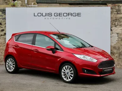 Used Ford Fiesta Titanium X 100 HP (73 kW) 2017 Red Hatchback