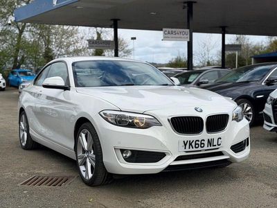 Used BMW 218 Comfort Edition 150 HP (110 kW) 2016 White Coupe