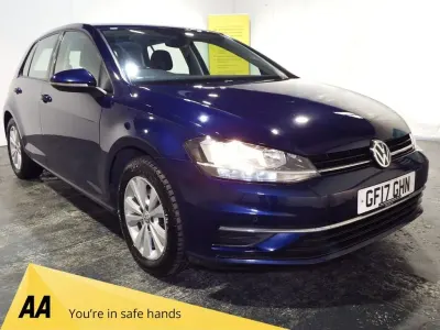 Used VW Golf VII SE 125 HP (91 kW) 2017 Blue Hatchback