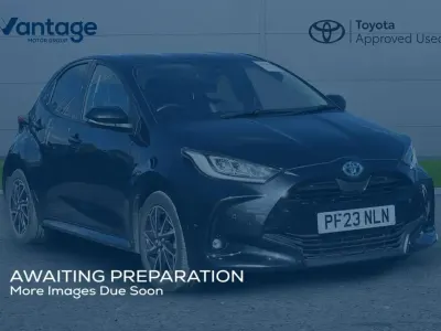 Used Toyota Yaris Design 113 HP (83 kW) 2023 Black Hatchback