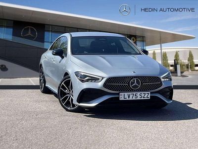 Begagnad Mercedes CLA200 AMG Line Premium 163 HK (119 kW) 2025 Silver Sportkupé