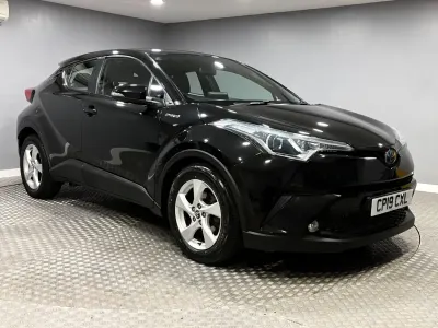Used Toyota C-HR 122 HP (89 kW) 2019 Black SUV