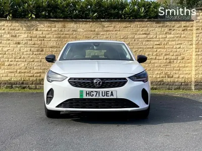 Second-hand Vauxhall Corsa-e 98 kW (134 CP) 2022 Alb Hatchback