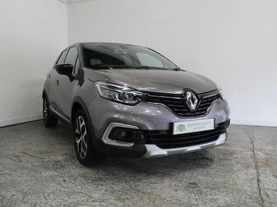 Grey Used 2017 Renault Captur Dynamique SUV | £6,995 (Fair price)