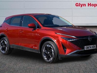 Używany Nissan Qashqai Acenta Premium 190 KM (139 kW) 2025 Czerwony SUV
