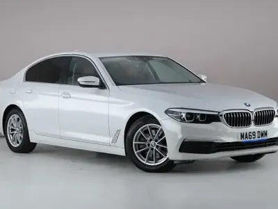 Used BMW 520 190 HP (139 kW) 2019 White Sedan