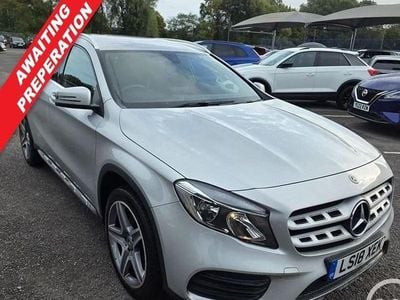 Mercedes GLA220