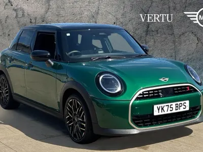 Used Mini Cooper Exclusive 150 kW (204 HP) 2026 British racing green iv Hatchback