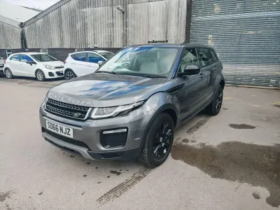 Używany Land Rover Range Rover evoque SE 2016 Szary Kombi