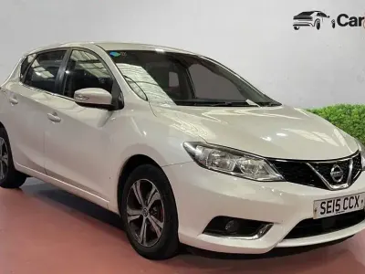 Used Nissan Pulsar Acenta 110 HP (80 kW) 2015 White Hatchback