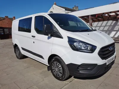 Used Ford Transit Custom 105 HP (77 kW) 2019 White Van