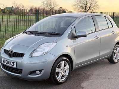 Silver Used 2010 Toyota Yaris Hatchback | £2,795 (Fair price)