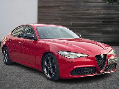 Used Alfa Romeo Giulia Veloce 276 HP (202 kW) 2022 Red Sedan