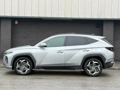 Używany Hyundai Tucson Ultimate 230 KM (169 kW) 2022 Srebrny SUV