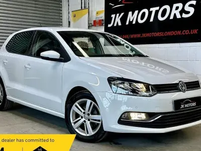 Używany VW Polo Edition 75 KM (55 kW) 2017 Biały Hatchback