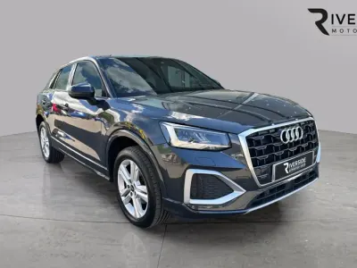 Usado Audi Q2 Sport 150 CV (110 kW) 2022 Gris SUV