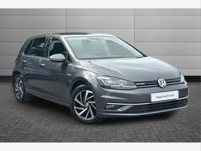Used VW Golf VIII Edition 130 HP (95 kW) 2020 Indium grey Hatchback