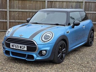 Used Mini Cooper Hatch 136 HP (100 kW) 2019 Blue Hatchback