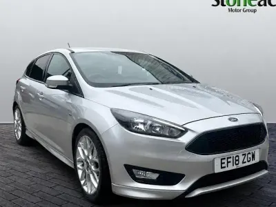 Used Ford Focus ST-Line 125 HP (91 kW) 2020 Silver Hatchback