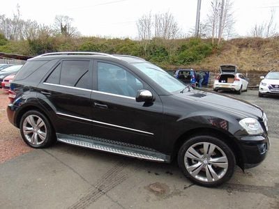 Used Mercedes ML300 2010 Black SUV