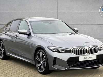 BMW 330e