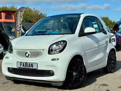 Used Smart ForTwo Coupé Premium 90 HP (66 kW) 2016 White Coupe
