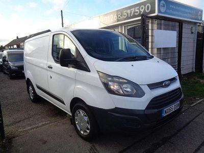 White Used 2015 Ford Transit Custom Van | £4,295 (Expensive)