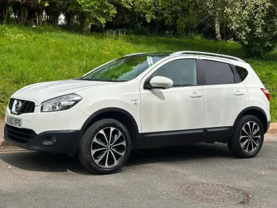 Used Nissan Qashqai N-TEC 117 HP (86 kW) 2012 White SUV