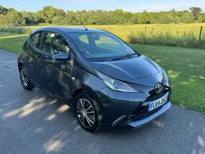Used Toyota Aygo X-play 2014 Grey Hatchback