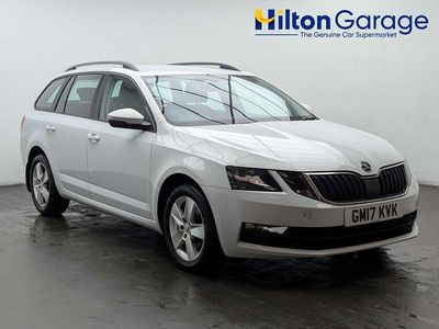 Used Skoda Octavia SE 150 HP (110 kW) 2017 White Estate