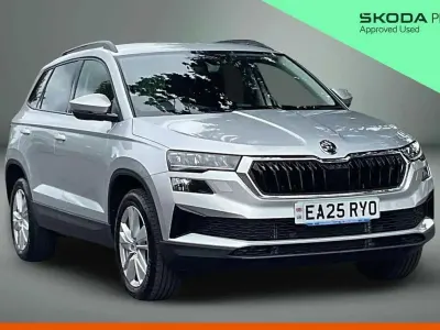 Used Skoda Karoq SE 150 HP (110 kW) 2025 Brilliant silver metallic SUV