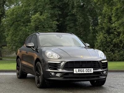 Grey Used 2016 Porsche Macan SUV | £20,495 (Fair price)