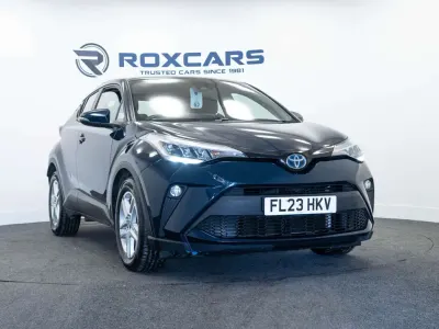 Używany Toyota C-HR 122 KM (89 kW) 2023 Niebieski SUV