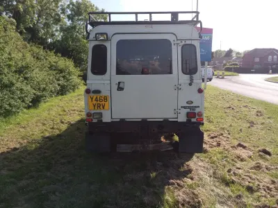 Used Land Rover Defender 90 HP (66 kW) 2001 White