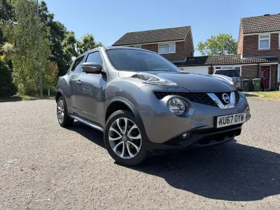 Begagnad Nissan Juke S 110 HK (80 kW) 2017 Grå SUV