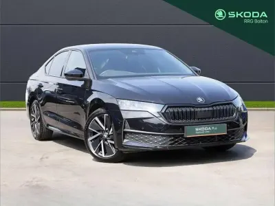 Usado Skoda Octavia SportLine 147 CV (108 kW) 2025 Negro Utilitario