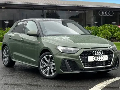 Novo Audi A1 Sportback S-Line 116 HP (85 kW) 2026 Verde Citadino