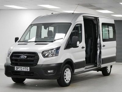 Usado Ford Transit Trend 130 CV (95 kW) 2024 Plateado Familiar