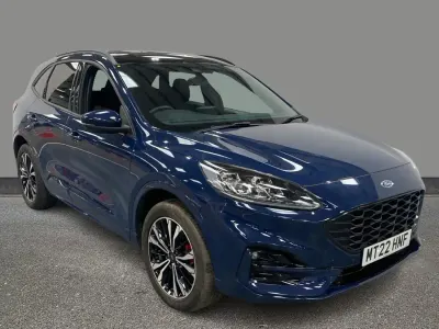 Usado Ford Kuga ST-Line X 225 CV (165 kW) 2022 Azul SUV