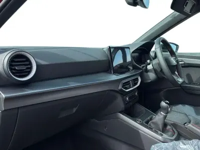 New Seat Arona Black Edition 113 HP (83 kW) 2026 Red SUV
