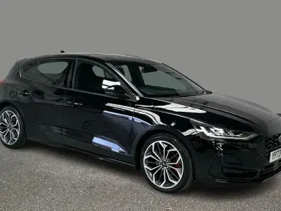 Used Ford Focus ST-Line X 125 HP (91 kW) 2023 Black Hatchback