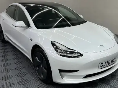 Used Tesla Model 3 Standard Range 239 kW (325 HP) 2020 White Sedan