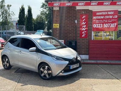 Silver splash Used 2017 Toyota Aygo X-clusiv Hatchback | £9,999 (Fair price)