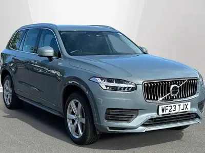 Begagnad Volvo XC90 Core 250 HK (183 kW) 2025 SUV