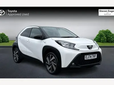 Used Toyota Aygo X 72 HP (52 kW) 2024 White SUV