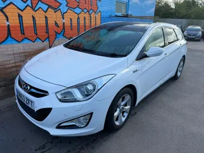 Käytetty Hyundai i40 Premium SE 136 HP (100 kW) 2014 Valkoinen Farmari