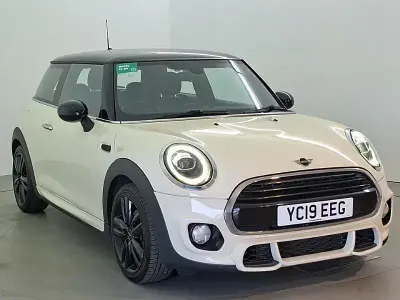 Used Mini Cooper Sport 136 HP (100 kW) 2019 White Hatchback