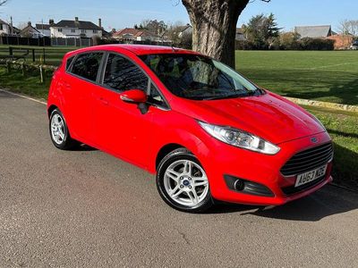 Used Ford Fiesta Zetec 2013 Red Hatchback