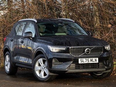 Black New 2025 Volvo XC40 Core SUV | £29,998 (Super price)